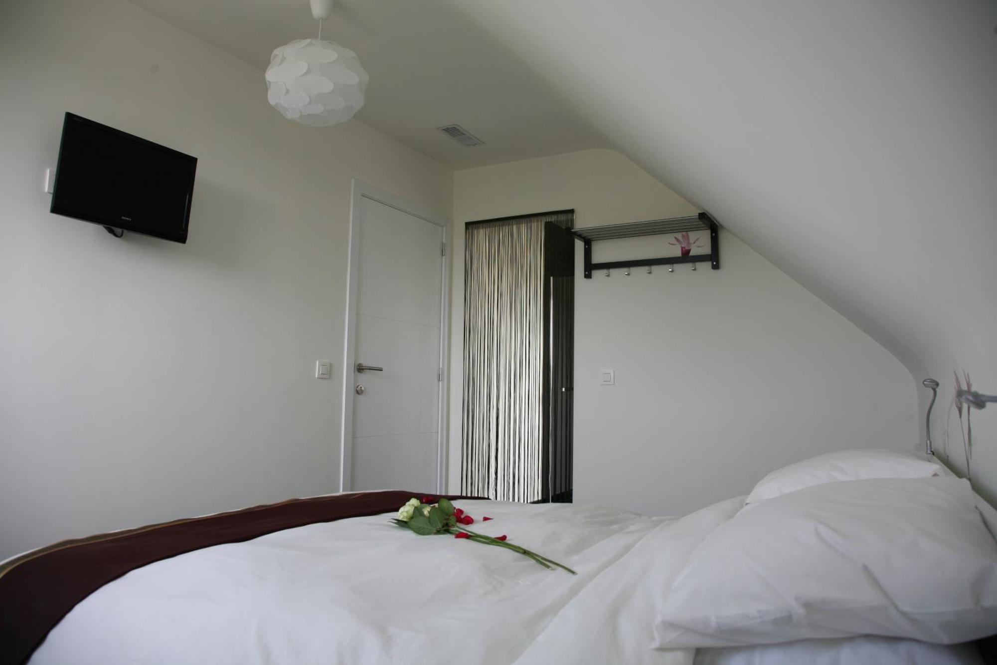 B&B Kanegem Onverbloemd Tielt Buitenkant foto